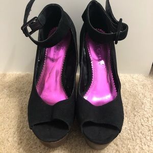 Idore by Luis Antonio  Women’s High heels